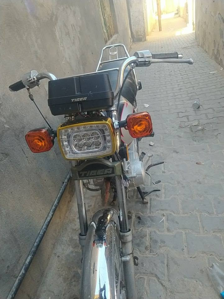 دراجه اربعه مير تايكر للبيع
عوزهه بي ضفيره اوراق اصولي موديل ٢٠ مكينه كفاله بيع مستعجل ٥٢٥ وبيهه مجال 

*********** موجود واتساب وخط مكاني كربلاء طويريج
