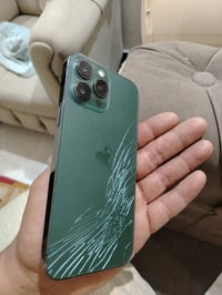 للبيع فقط ايفون ١٣ برو ماكس دبل امبدل شاشه وبطاريه وكاله الجهاز شغل 10...
