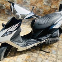 جي تي ار ثعلب  اللون بطريقي  الدراجة نظيفة جداً  وكاملة من كل شي  السع...