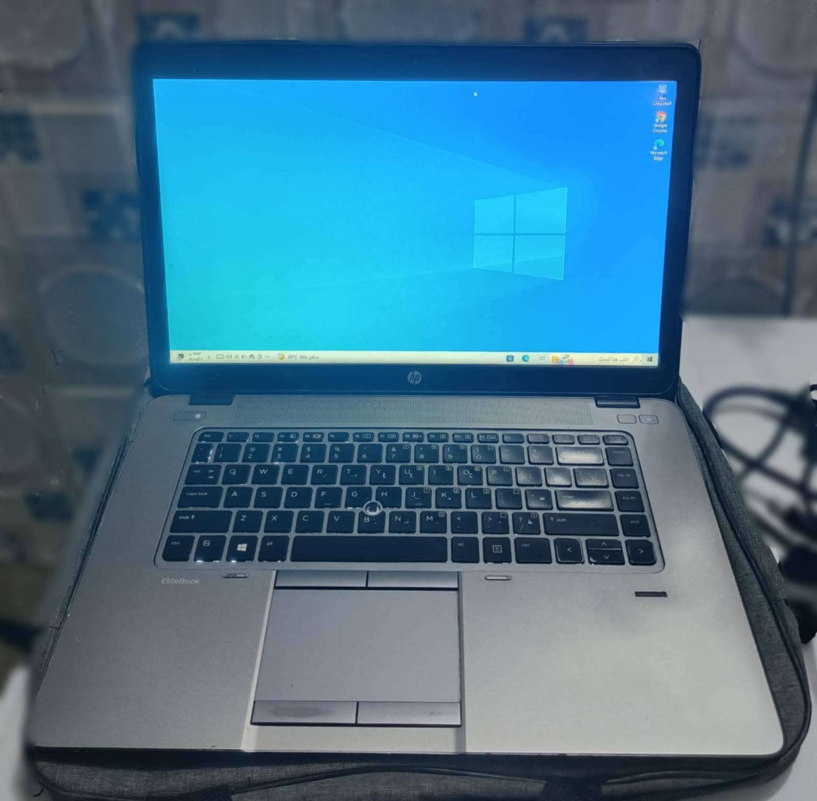 السلام عليكم 
لابتوب للبيع سعر 200 وبي مجال قليل


**إذا كنت صاحب هذا الإعلان وتريد حذفه لأي سبب، رجاءا أرسل رسالة إلى الدعم الفني**