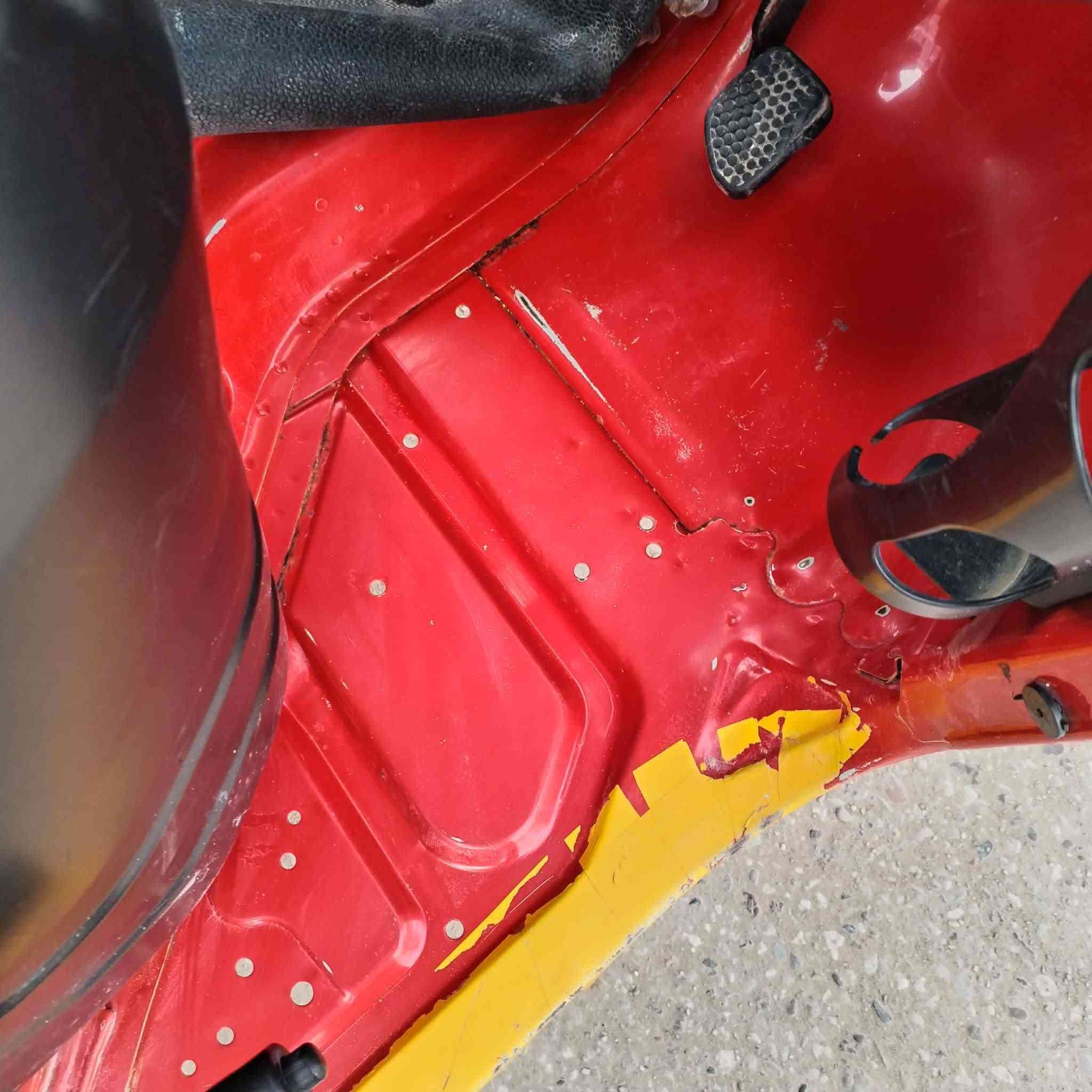 السلام عليكم تكتك 22 للبيع كفالة.. طخه بسيطه موضحه بصوره  وفيديو كدامك شوفه رقم انگليزي مداور ثاني يوم  مكاني بابل الحمزه الغربي.. السعر 9350 وبيها مجال ..الاتصال على الرقم ***********
