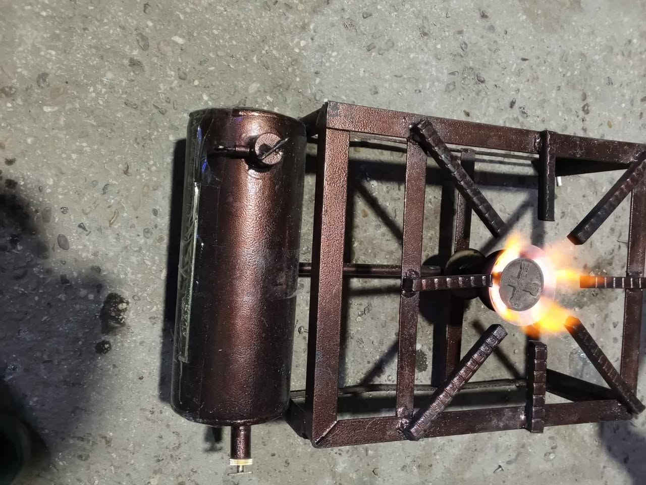 السلام عليكم 
يتوفر لدينا بريمز درجه اولى من كل النواحي 
يكون حديد يكون سعره 55 الف 
المكان /بغداد/العامريه شارع المنظمه 
الرقم /***********
او مراسلتنا على الصفحه بغداد, العراق
