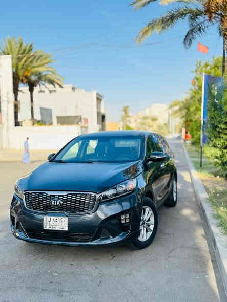 كيا سورنتو 2020 kia sorento  السيارة اني معمرها بيدي مال بيت ستعمال شخصي. .....
سلندر V6 
راكب 7 
رقم بغداد بأسمي
 داخل صاج بيتنجاني
تبريد قطعتين 
شاشة اعطال
فول تحكمات ستيرن
كروس سرعة
شاشة كبيرة كار بلاي
مود درايف وضعيات قيادة
وارد امريكي بدون دواخل
بيها جاملغ والبنيد مصبوغ. بدون دواخلل ابدد 

السسسعر  (188)وبيها مجال للشراي

عنوان السيارة بغداد السيدية الشارع التجاري 
للاستفسار اتصال او واتساب ***********
