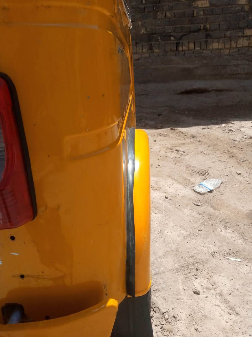 السلام عليكم تكتك ٢٠٢١ مكينه ممفتوحة  اوراق كامله رقم الهاتف ***********

