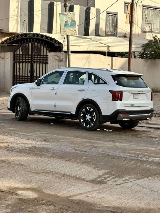 سورنتو2025
اخت الزيرو
 سورنتو فول مواصفات
سته سلندر رادار امامي خلفي
بانوراما
داتاشو
تبريد ثلاث قطع
كشن كهرباء
جنطه كهرباء شاشة كبيرة متصله متغيره داخل الالوان متغيرة
اربع كامرات بصمه تتقدم وترجع عن الريموت
بردات خلفيه كير ماوس ٨ نمر
اربع انضمة قياده
رقمها بابل دولي 
السعر 335
لاستفسار 0711574134
***********
