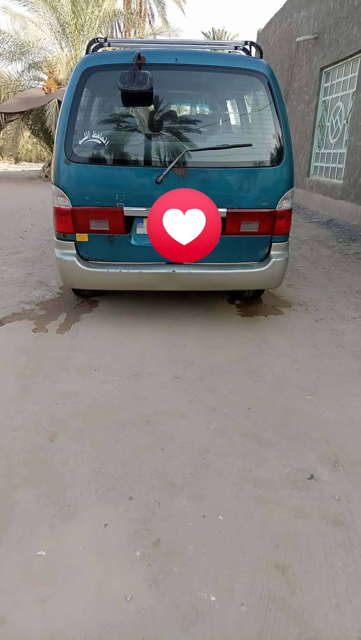 بريجيو ٩٧ رقم انبار كير ومكينه واكسن مكفولات السعر ٦٨ وبيه مجال مكان السياره كوفه مصفره هيئة ومرور ،مكلف بالنشر ،***********
