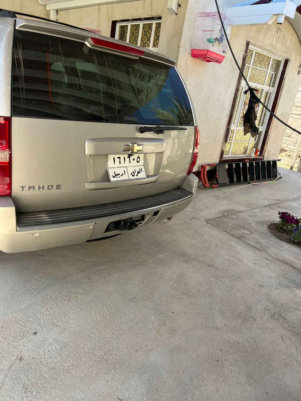 شوفر ليت (تاهو) موديل 2010 حاويه بدون كص مكفوله كفاله عامه سرقه ونتربول وارد خليجي فول مواصفات 1/1 دواخل سياحي ملكي مكينه كير كفاله بلجيس حداديه جديده تخم تاير  ‭٠٧٧١ ٢٥٨ ٤٧١١‬
