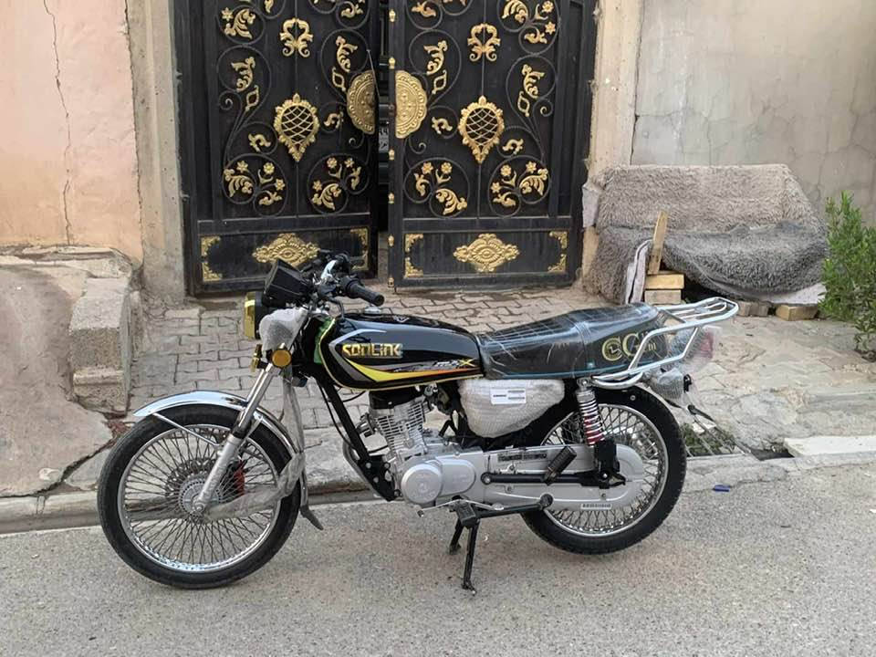 سلام عليكم دراجه سونك 24 شرط مامفتوح منفيس موجود سويج بلادي وياه ونضيفه فول سعر 630 وبيه مجال شراي يخابرني او يجي خاص مكاني كركوك ***********
