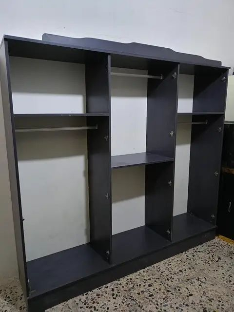 غرفة نوم مستعملة🇹🇷
 نضافة 90 ٪💯
عدد القطع / 5
نضام / ابواب 💢 
سعرها /  475💸
شد ونقل داخل بغداد مجاني🚛
يوجود توصيل محافضات 🚛


**إذا كنت صاحب هذا الإعلان وتريد حذفه لأي سبب، رجاءا أرسل رسالة إلى الدعم الفني**