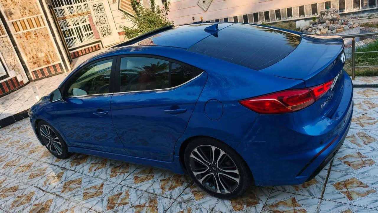 @النترا2018فول سبورت واحد على واحد حادث بدون اي ضرر داخلي مربق بلنشور بصمه فتحه ويل كروم حساس كاميرا فيترات بالكشنات لدى امامه خلفي رقم سنويه جدد تحويل وكاله مضمون سياره جاهزه من كل شيء وجديده السعر 98هاتف***********

