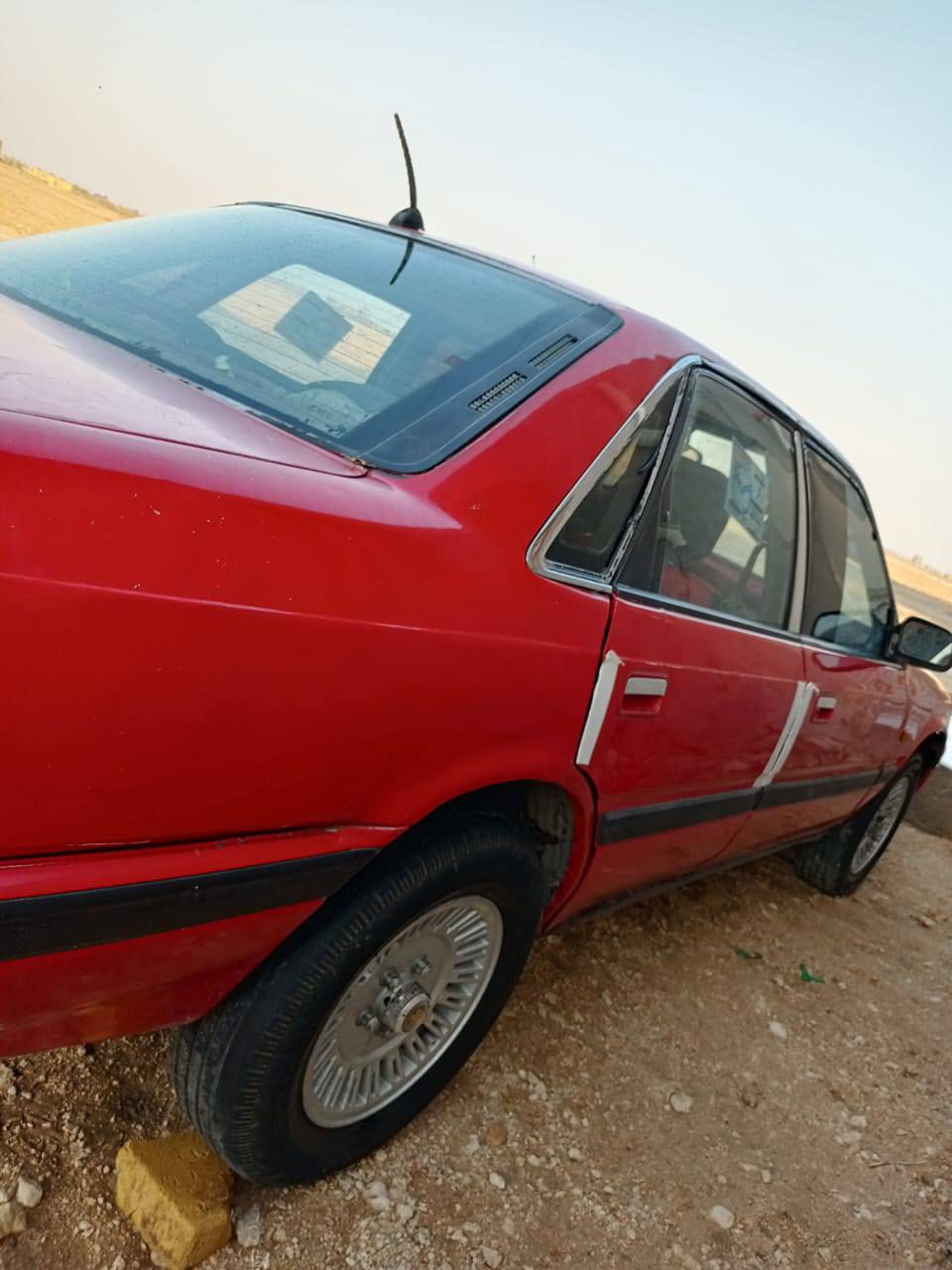 السلام عليكم للبيع مازدا 626رقم كركوك ألماني شرط التحويل سنويه نافذه مكان السياره  محافظة المثنى السعر 30ورقه وبيها مجال ***********
