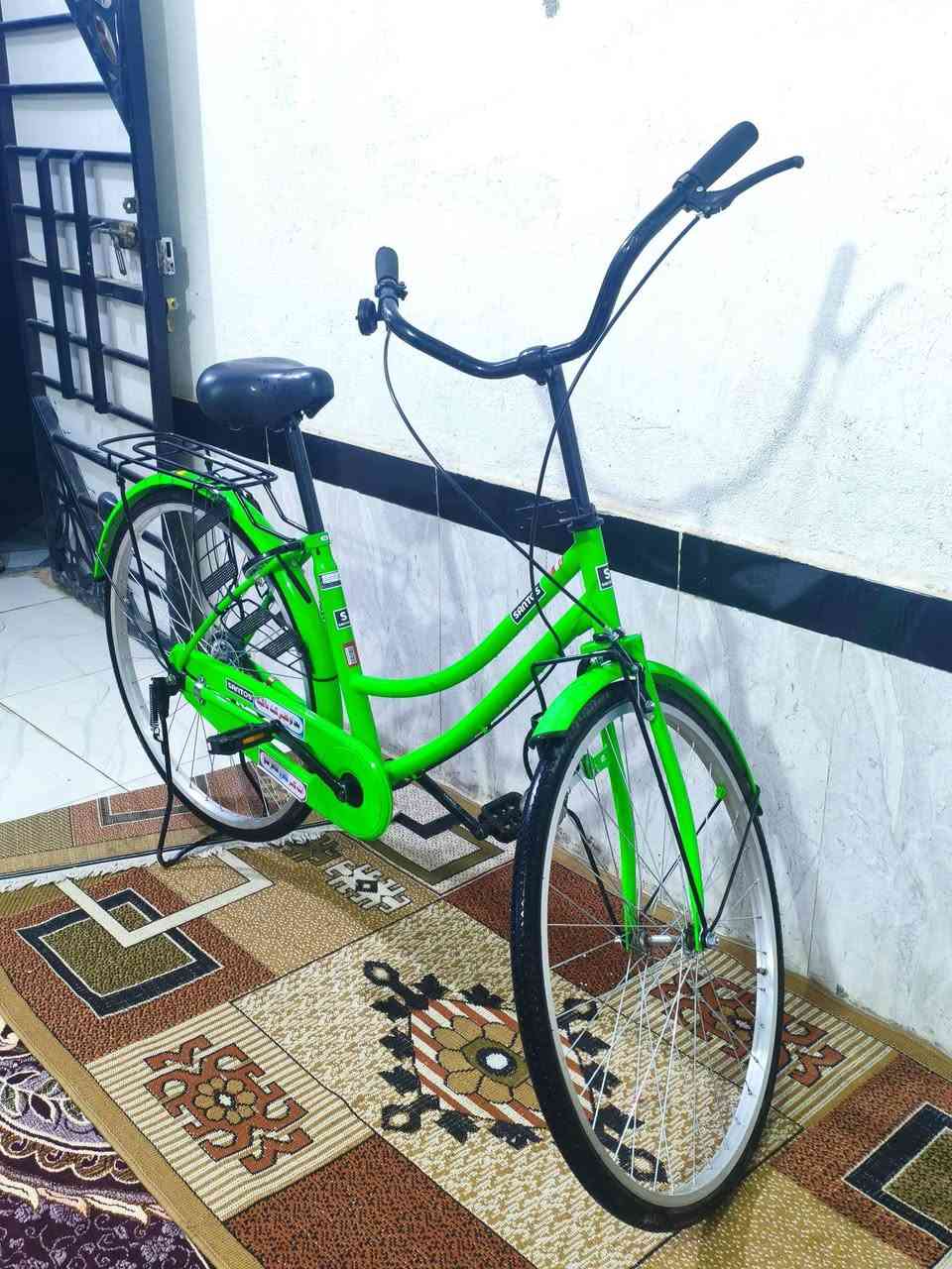 السلام عليكم باسكل للبيع ياباني سانتوس نضيف السعر 175 للتواصل على الماسنجر أو الواتساب ***********

