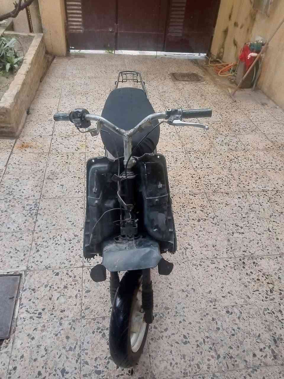 السلام عليكم
للبيع 
دراجه بيجي 9زروف 
ادفع سعر أبيعك 
مكان حي البلديات


**إذا كنت صاحب هذا الإعلان وتريد حذفه لأي سبب، رجاءا أرسل رسالة إلى الدعم الفني**