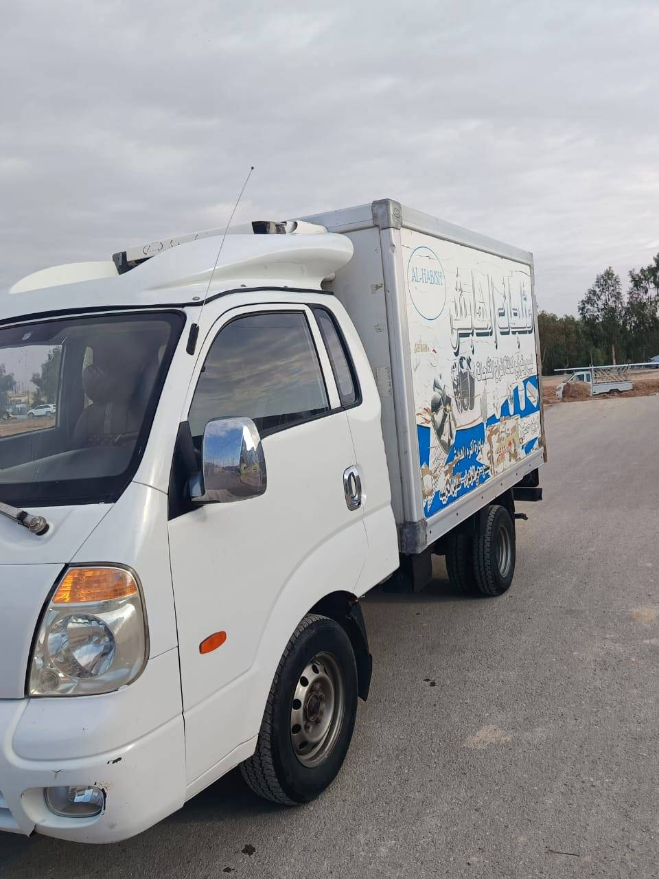 كيا براد موديل 2007
محرك 2700 تعمير جديد بعدني ما مشتغل بيه
براد ثلج
حلقتين
نضيف كلش بس مقعد يراد تبديل
110 $ بيه مجل


**إذا كنت صاحب هذا الإعلان وتريد حذفه لأي سبب، رجاءا أرسل رسالة إلى الدعم الفني**