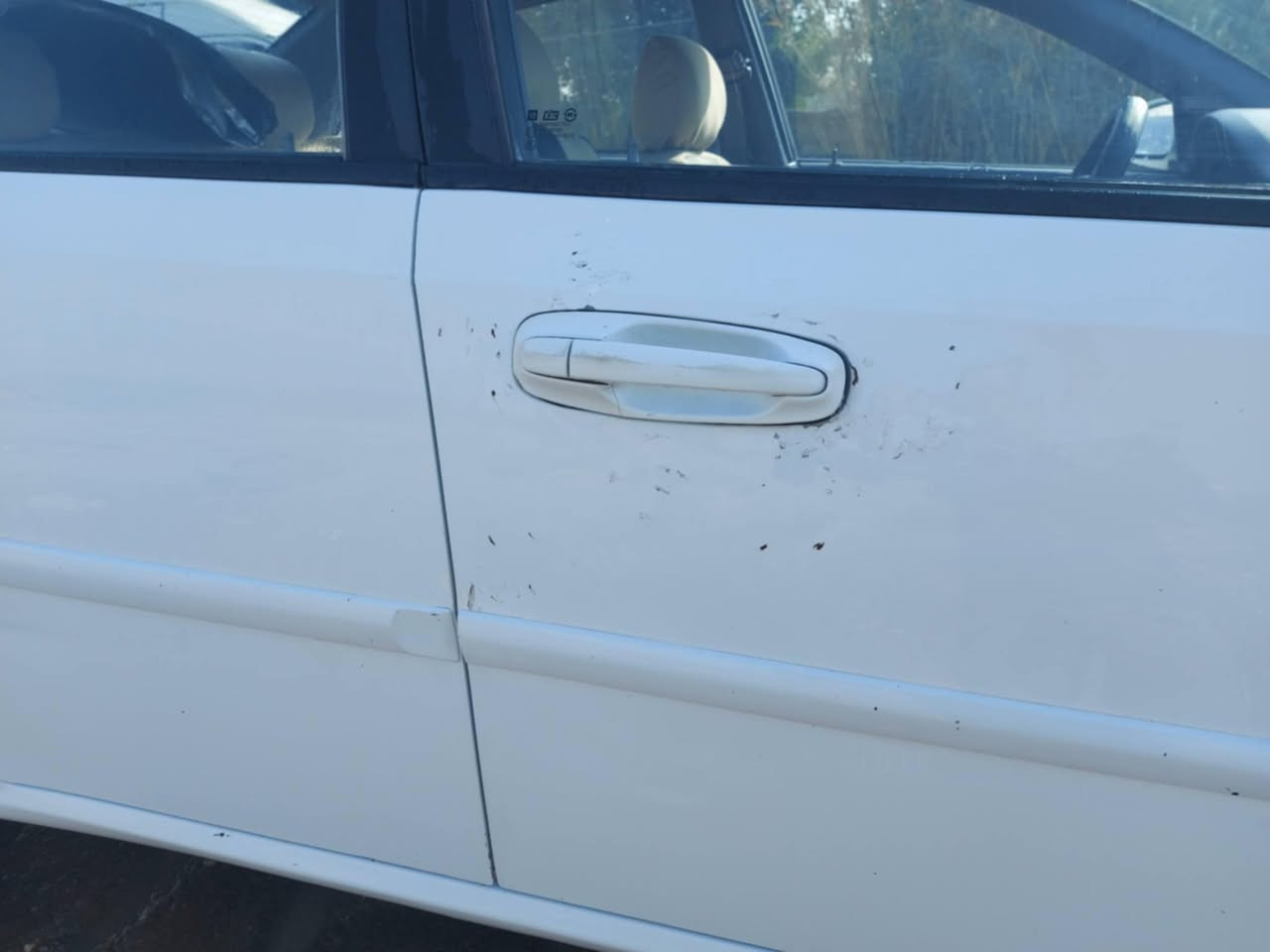 سلام عليكم  اوبترا 2011 رقم  ذي قار   محرك و كير خير من الله دواخل وضع الشركه سياره حلوه مال جناي 
بيه بارد باب عكس السايق و البنيد قليل بدون داخل المكان محافظة  واسط سعر 80  بيه مجال بالخدمه مكلف بالنشر رقم  الهاتف  ***********
