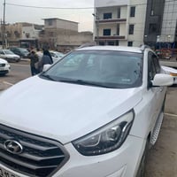 توسان 15 امريكي 2400 /4 فور ويل كوشنات تدفئة حادثهه جامغ جهة السائق مب...