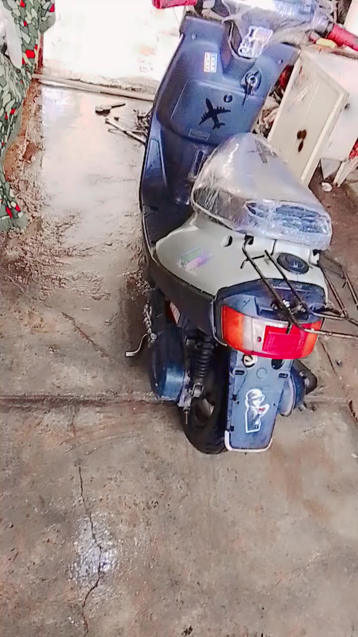 ياماها 60 كله على البلاد كفر بلادي محرك ما ملعوب بيه كابريتا بلادي سلف كهربائي كله شغال سعر 225 بها مجال ***********
