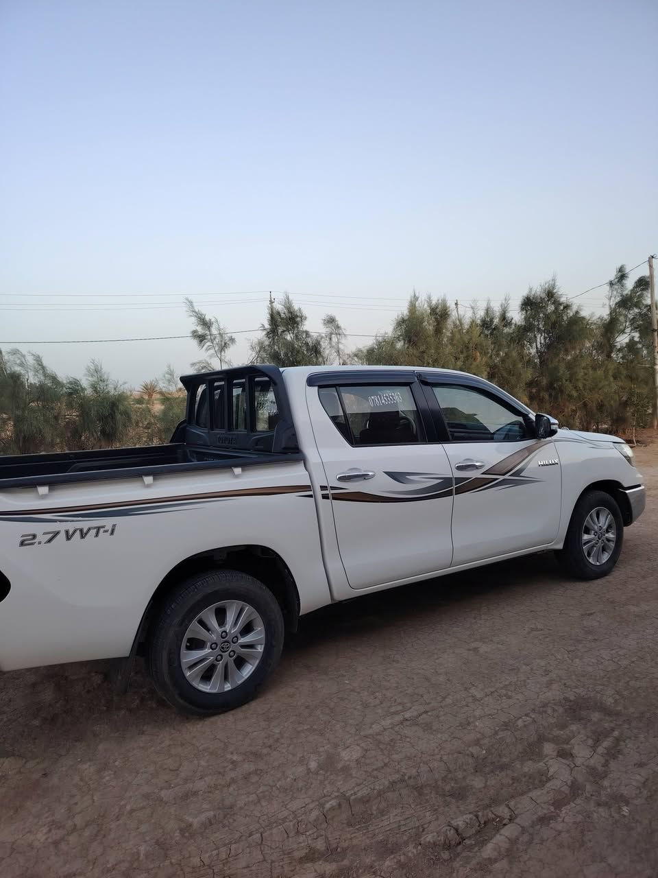 سلام عليكم هايلكس ناصي اوتوماتيك موديل 2017 ثاني يوم ادورلك  مكفوله من بارد وتبديل اوفتح مكاني الحمزه الغربي منطقت الغزالي ماشيه 183 رقم التلفون  ***********
