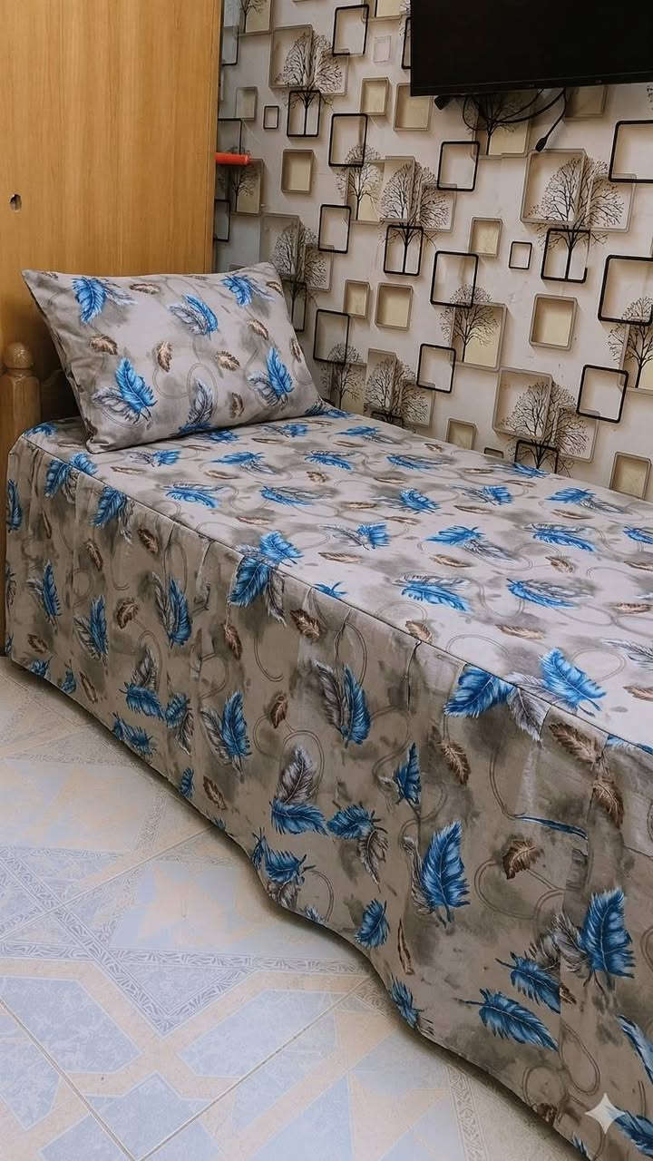 فرشه جربايه نفر 
السعر ٩ 
شغل حسب الطلب توصيل جميع محافظات العراق🚚
*********** واتساب
