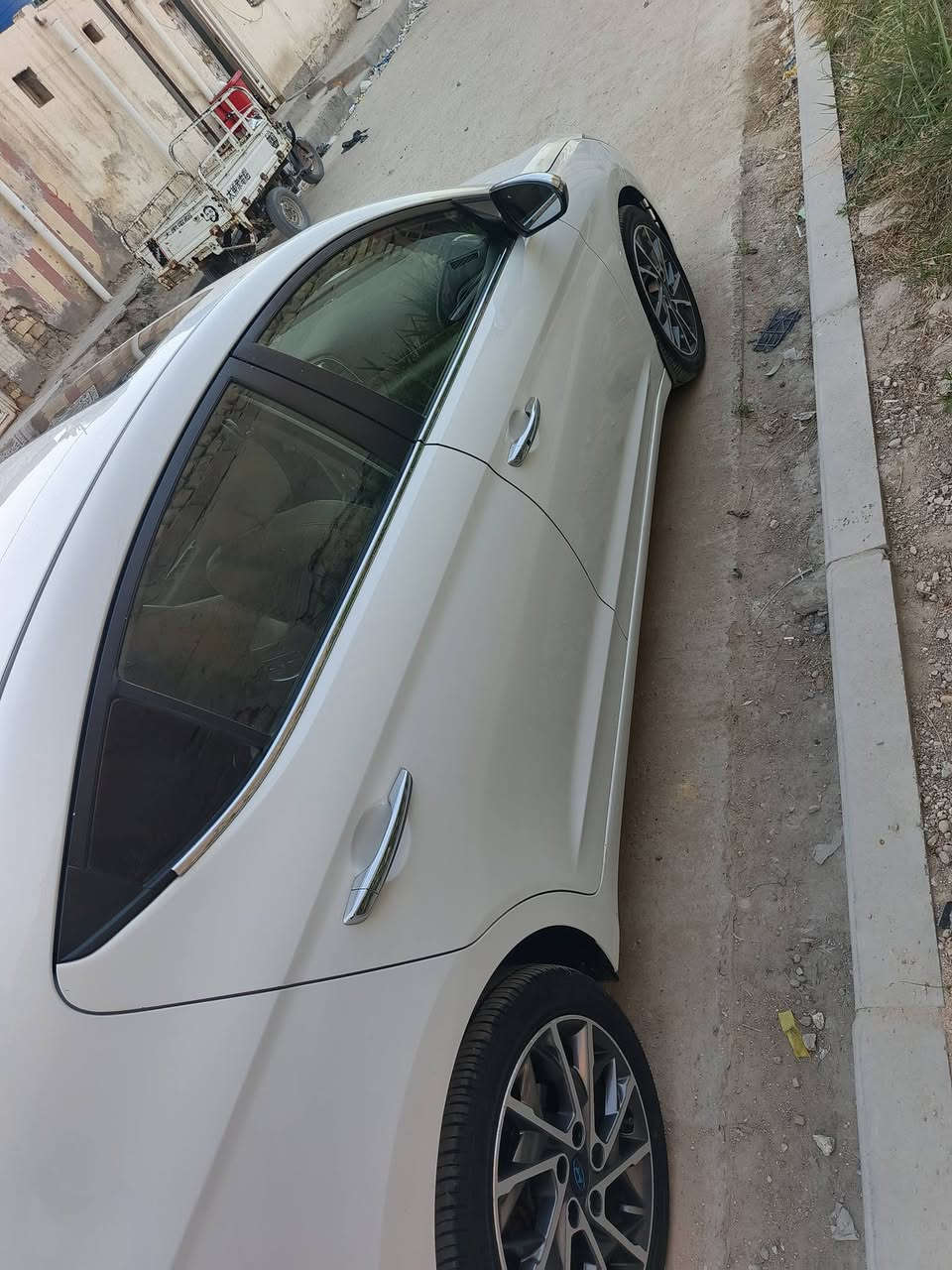 السلام عليكم النترا خليجي 2019 مكينه 2000 فول 1/1رقم بغداد السيارة بيها بارد فقط السعر155وبيها مجال الناصرية ***********
