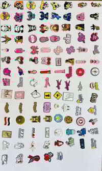 تتوفر لدينا ستيكرات سعر ااقطعه ٥٠٠ للطلب الاتصال على الرقم ٠٧٧١٥٥٩١٧٧٦