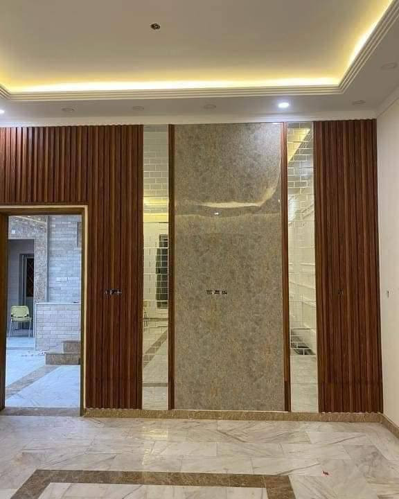 الفخامة لها عنوان واحد.. مكتب ديكورات الفتلاوي 🏠
لأن منزلك هو مرآة ذوقك، نحن في مكتب ديكورات الفتلاوي نضع بين يديك خبرة سنوات في فن الديكور والجبس بورد. نجمع بين دقة التنفيذ وحداثة التصميم لنخلق لك فضاءً يليق بك.
• خدماتنا تشمل:
• تنفيذ أحدث ديكورات الجبس بورد (أسقف، جدران، مكتبات شاشات).
• تصاميم "مودرن" و "كلاسيك" بلمسات فنية فريدة.
• حلول ذكية لتوزيع الإضاءة المخفية والسبوت لايت.
• دقة متناهية في التشطيب وتسليم في الموعد.
📍 مكتب ديكورات الفتلاوي: حيث يجتمع الإبداع بالإتقان.
📞 للاستفسار والحجز: [***********]📞
💬 مراسلتنا مباشرة عبر الواتساب: [ديكورات الفتلاوي]
