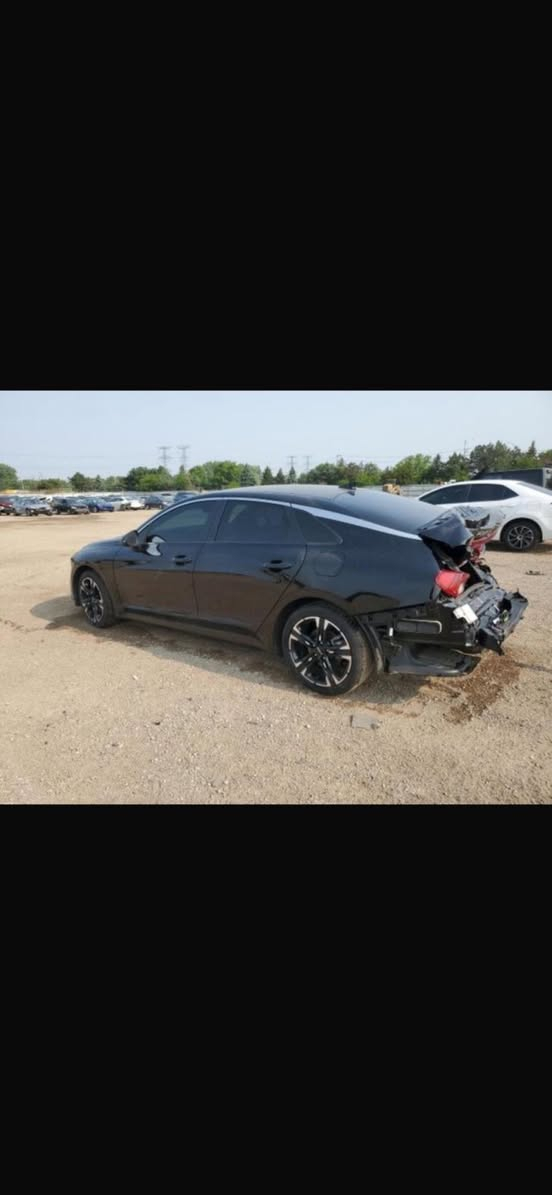 السلام عليكم كي فايف دخول جديد موديل 2024
محرك 1600 تيربو ماشيه 44 فول مواصفات عده البانروما  السعر 163 مكاني البياع شارع قطر الندى ***********
