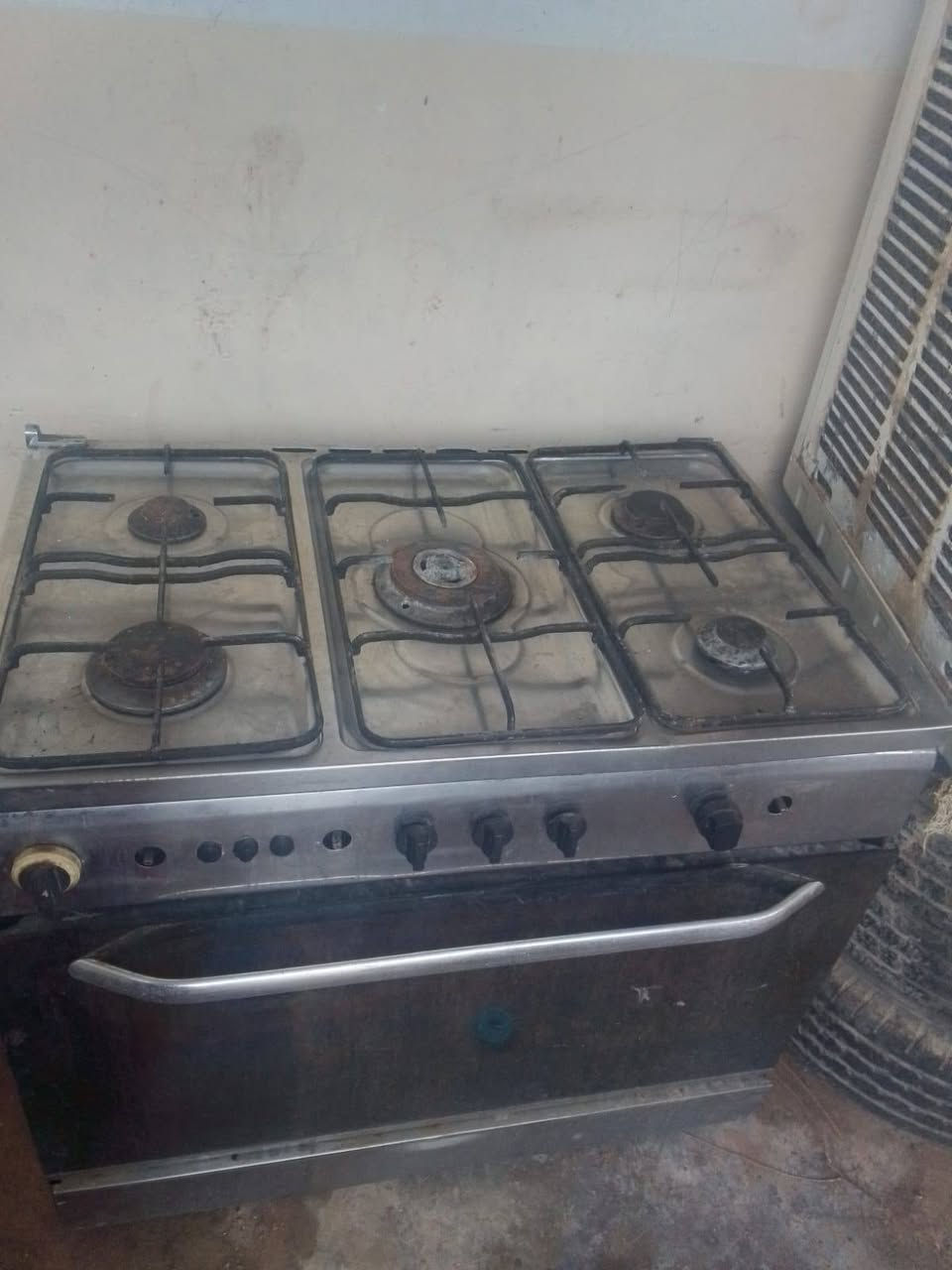 طباخ ٥ عيون شغال  بيع سريع سعر ب٧٥ عنوانه كركوك لتواصل خاص


**إذا كنت صاحب هذا الإعلان وتريد حذفه لأي سبب، رجاءا أرسل رسالة إلى الدعم الفني**