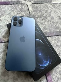 آيفون ١٢ برو • ١٢٨ • بطارية ٧٩