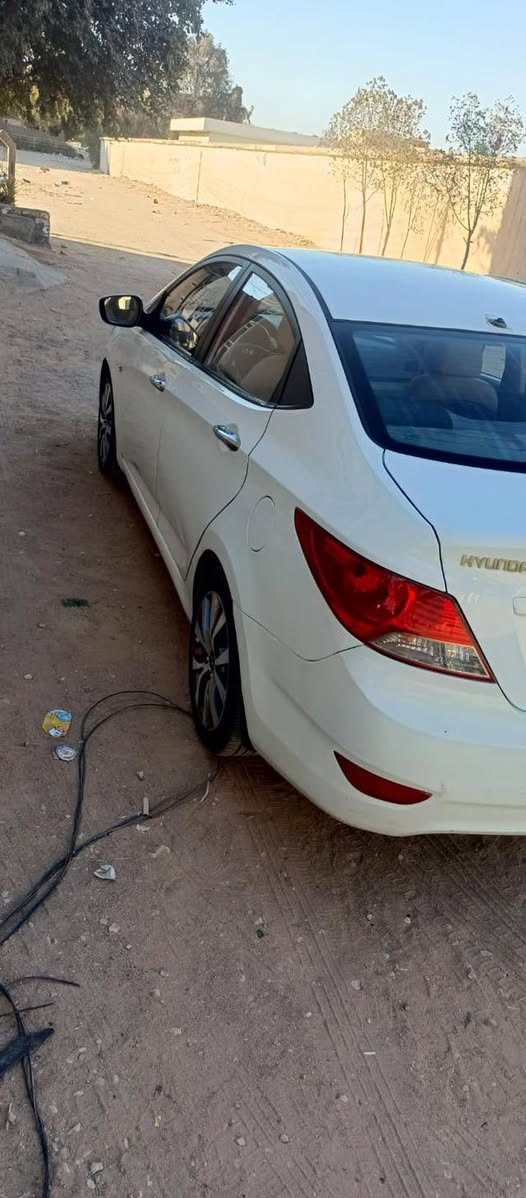 السلام عليكم
أكسنت 13 مكينه 1600
السونار موجود بالمنشور 
قطرتين ، رقم بغداد أنكليزي جديد ‏ 

مكاني كربلاء 
للإتصال ***********‏
