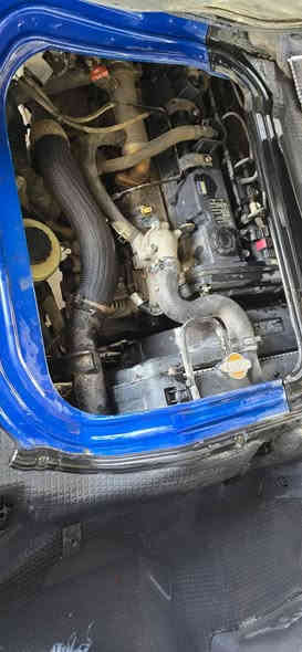 السلام عليكم كيا حمل دبل قماره ادوات  مسكر سبلاين اوتماتيك ماشيه 130الف نضيفه السياره. صبغ مفطر عوزه بوليش السياره معوزه ترتيات سايد بريد بلكات حماوه  مكينه نظيفه ما بيه لا تنقيص ولا تبخير  صرف كاز انسه معممه محافضات منين ما يعجبك فول  السياره  مكانه بابل  السياره معروضه ب62وبيه مجال  للشراي ***********
