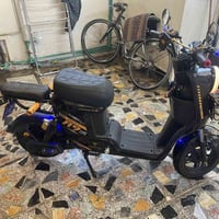 دراجة شحن R9 نظيفة جداً صارلها  شهرين من الشراء السعر ٣٥٠ الف العنوان ...