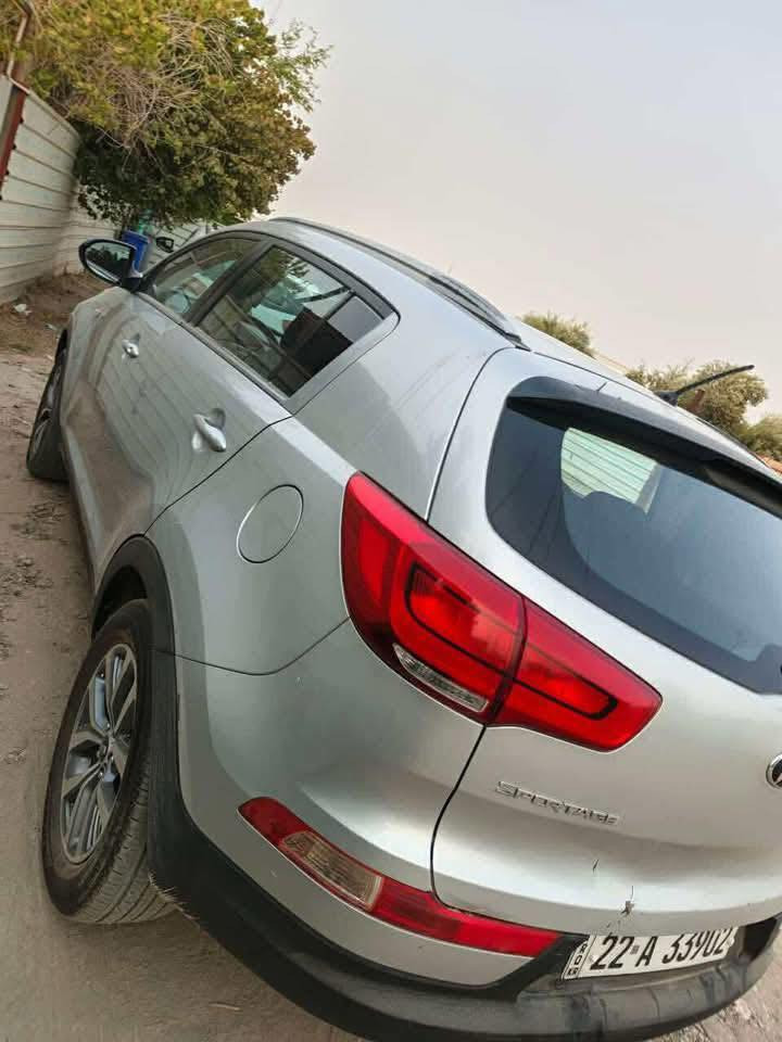 سبورتج مديل 15 رصاصي رقم اربيل سياره مكفوله من صبغ وضرب سنويه جديد وهزه جديد متواجد به بغداد
