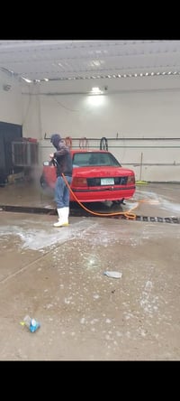 هونداي بوني للبيع ١٨ وبيها مجال 07512273571