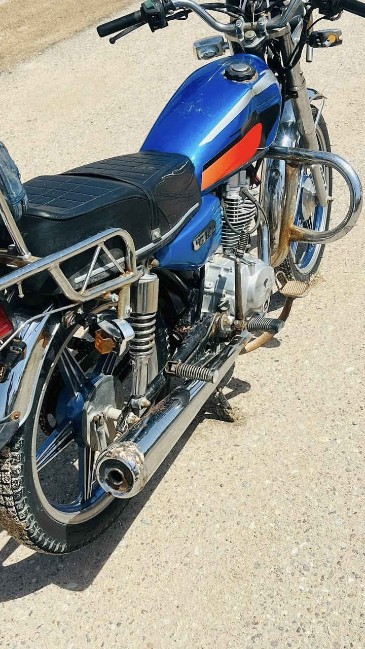 بارت مديل 2022 اوراق اصولي
‏￼سوق الشيوخ /// 550 وبيها مجال 

***********
