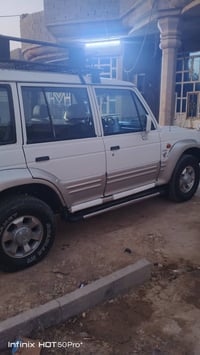 ٢٠٠١ • ٣٠٠٠ بنزين • رقم بغداد