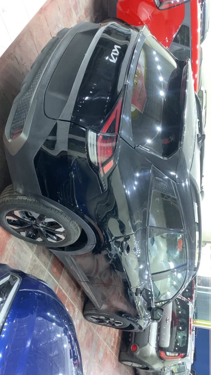 سلام عليكم سبورتج ٢٤اكس لاين ماشية ٦ الاف مايل ايرباك بردوكشن بيهاصبغ حزام دواخلها بلاد سعر١٨٥$/***********
