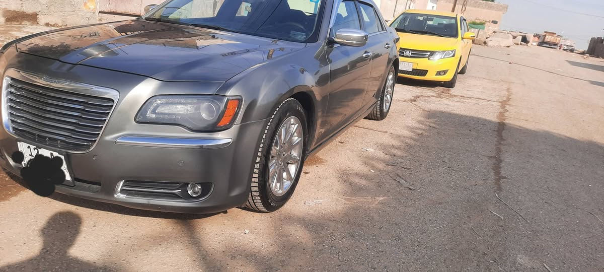 واباما موديل 2012 سياره فول عده ال  سلا ايت مصبوغه حزام عده سقف  بوند وصندوق وضع شركه سياره بلا دواخل  السعر 150 وبيها مجال شي قليل  ***********  /***********/
