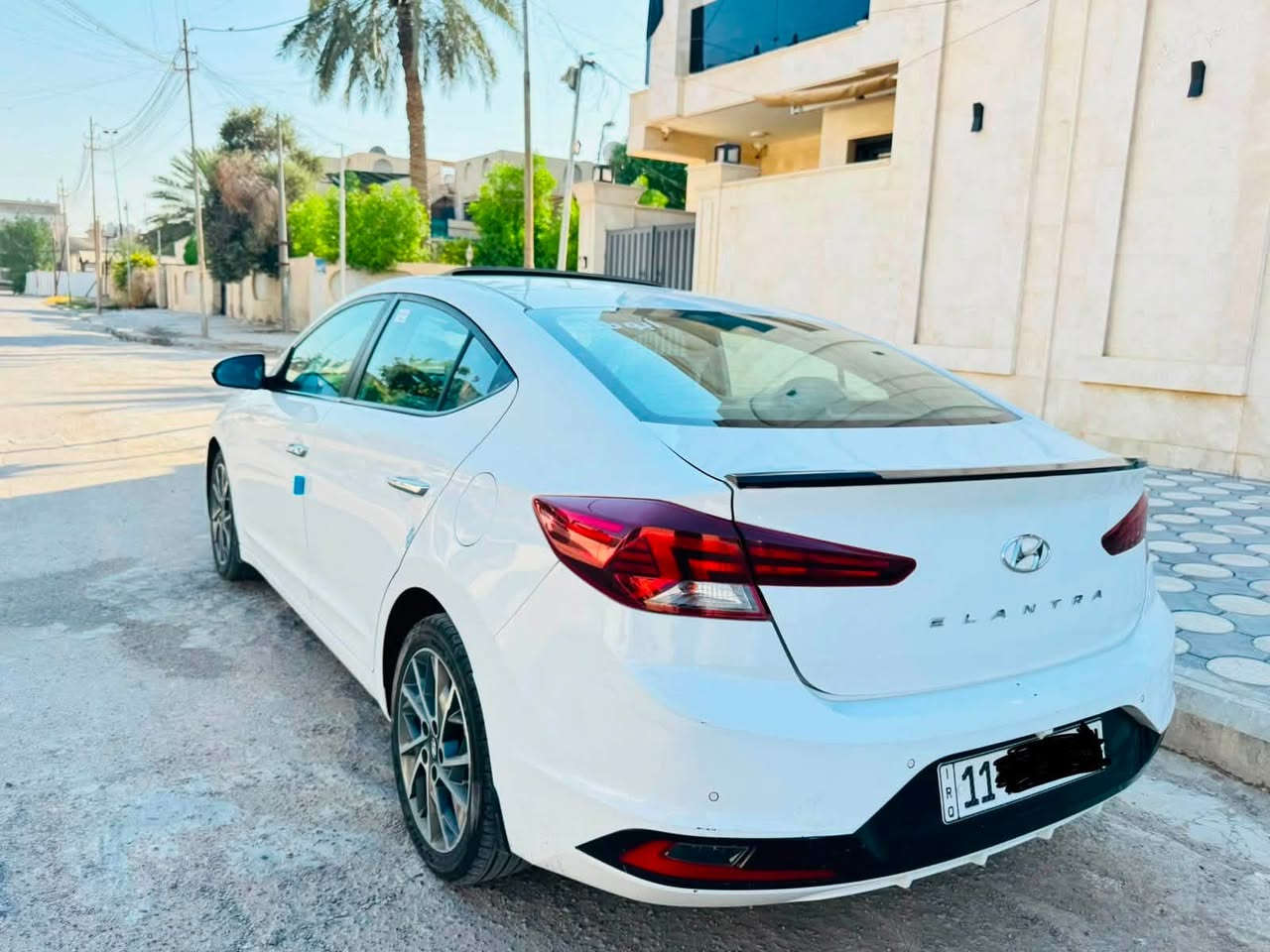 بيع مستعجل ماكو بهيج سعر

السلام عليكم للبيع النترا 2020 خليجي كفاله عامه ماعده ربع بنيد صبغ السياره جديده 

الهاتف /***********
السعر /133$

فول للخير مواصفات ١/١ 
تبريد قطعتين
داخل بيجي صاج كامل 
شاشه كامره دواره
تحكمات استيرن
اشاير بالمري 
بصمه
فتحه
كشنات كهرباء
لايت عالي ناصي زنون
جنطه بصمه
محرك 2000
ما مفتوح مكفول كير مكفول 
رقم بغداد انكليزي بسمي تحويل ثاني يوم
السياره ماشيه 58 الف حقيقي تخم تاير جديد 
السياره كامله مكمله ربع متصرف عليها 
العنوان بغداد
