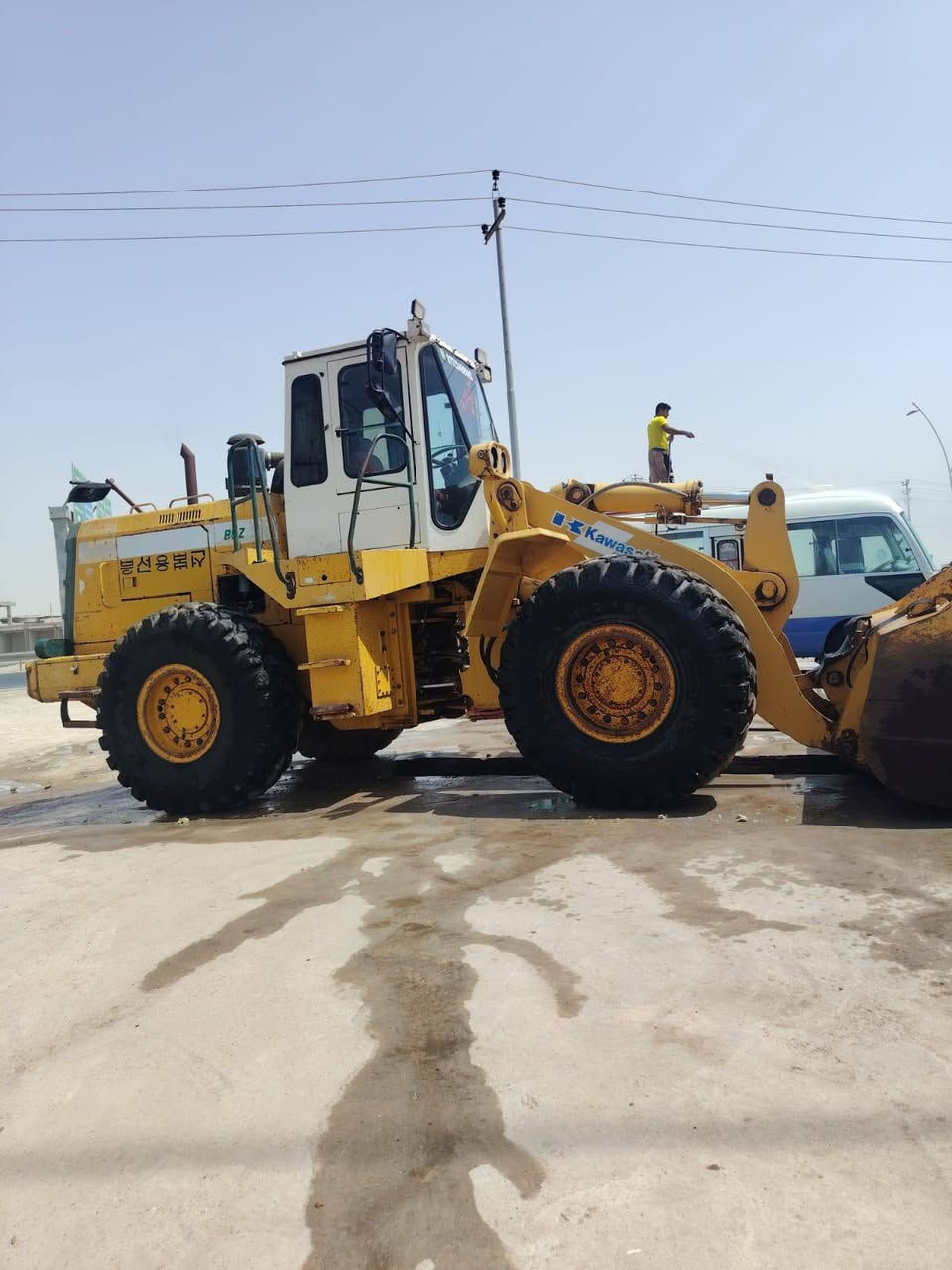 السلام عليكم حبايب عندي شفل 80 موديل 95 جاهز للعمل للتفاصيل رقمي ***********
