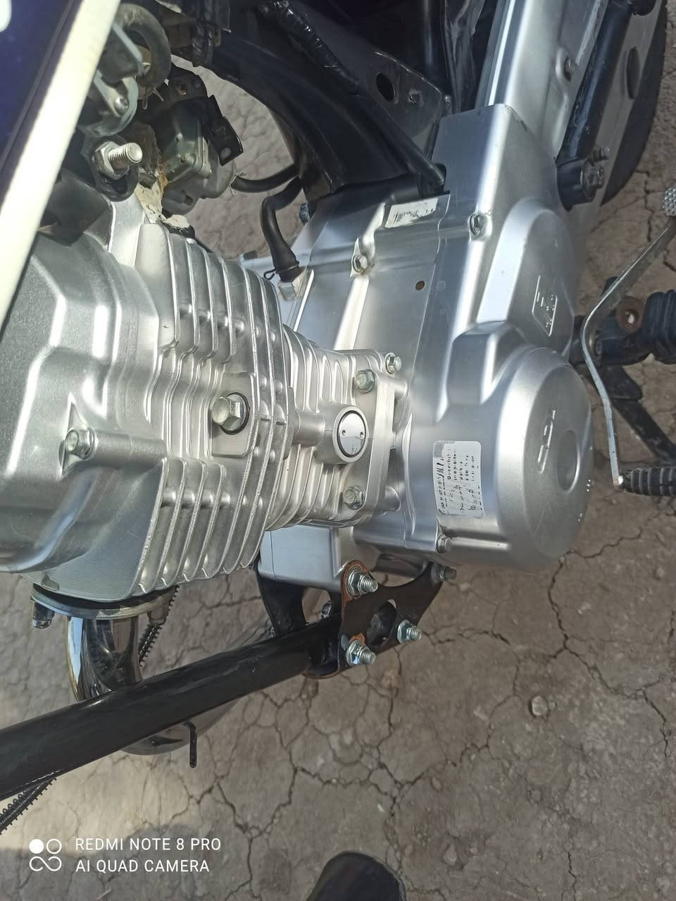 سلام عليكم دراجه للبيع نامه شلامجه اصلي ما مفتوح  مديل 25 مكاني دوانيه قضاء البدير للستفسار ***********
