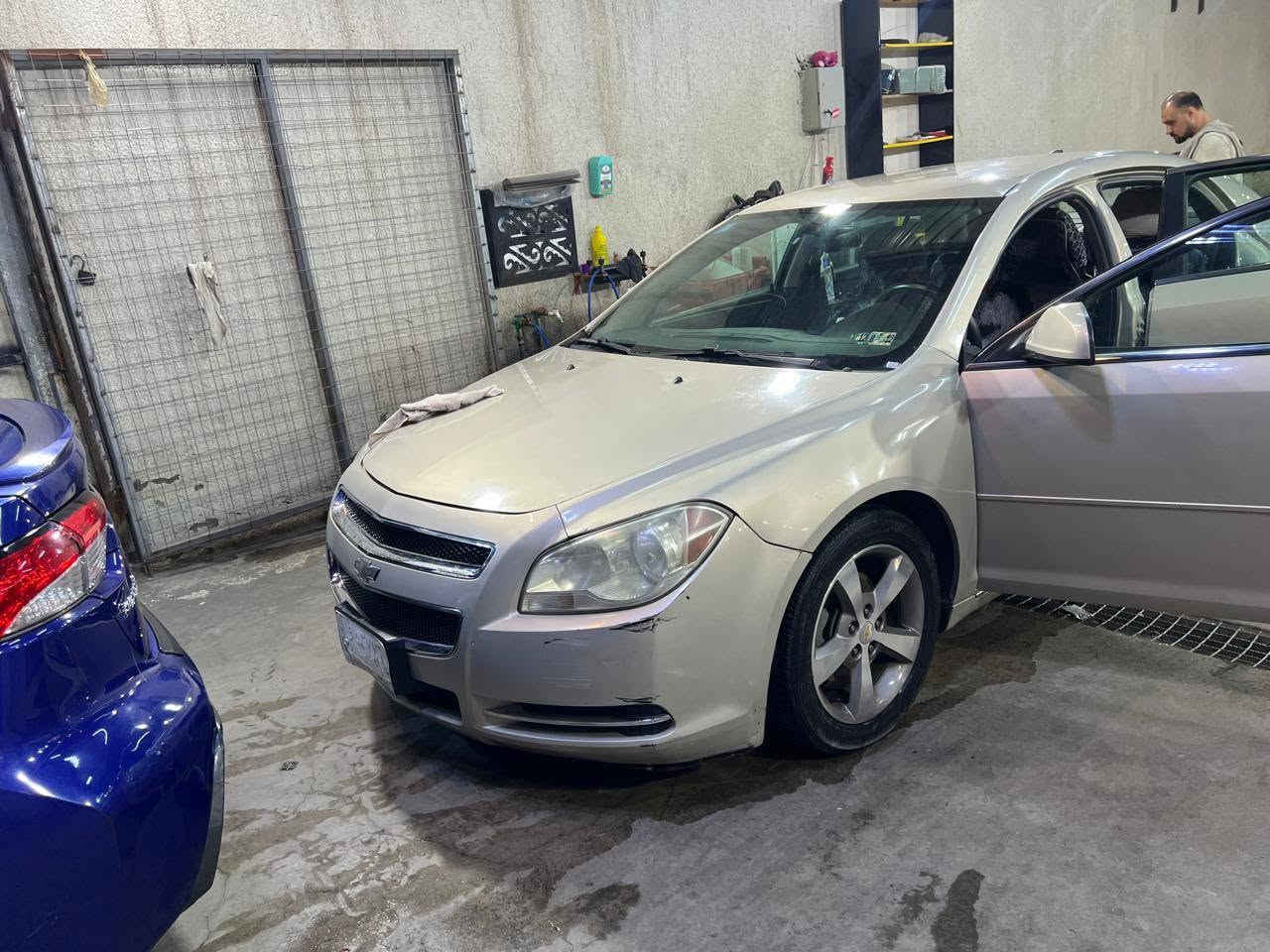 السلام عليكم
ماليبو ٢٠١٢ وارد امريكي بيها طختين خفيفات وحده بالتاير والثانية بالبجم جدا خفيفه شرط السونار

مكينه ٢٤٠٠ تنفس طبيعي  

داخل لون اسود وباقي المواصفات العاديه 

السياره جاهزه 

رقم بغداد باسمي

تحويل مباشر 

ماشيه ١٠٣ الف 

مكانها بغداد 

السعر ٦٥ ورقه وبيها مجال 

***********
