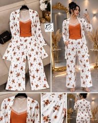 طقم ٣ قطع • نقشة زهور • مقاسات M-L-XL