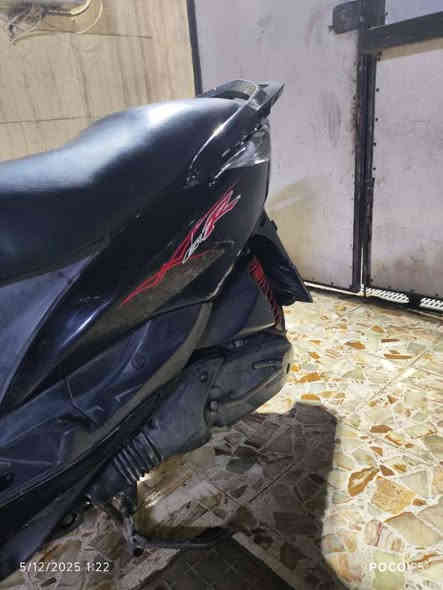 السلام عليكم دراجه ماكس ثعلب للبيع الدراجه كفاله عامه مكينه وكفر جيب فيتر وتعال افحص الدراجه كله بلادي سلف كابريتر كهرباء شلعة معدل تخبل برغي نقص مابيهة مكاني بغداد سبع ابكار سعر خاص او تصل ***********
