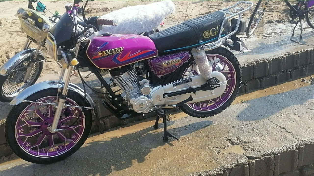 دراجه للبيع سافان موديل 2025 خمسه كير محرك نضيف سعر 950 بيها مجال للشراي فقط*********** /***********
