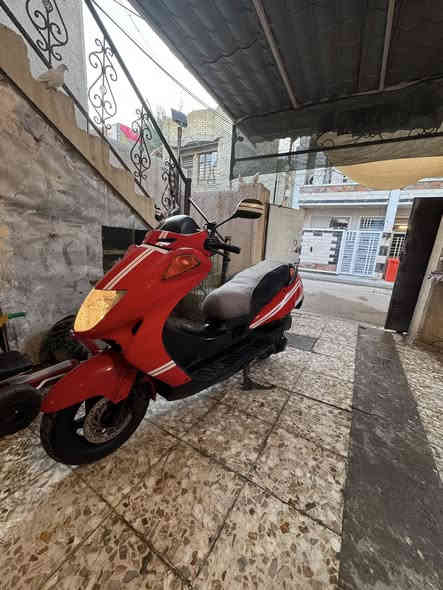 سلام عليكم للبيع كوم حديد 
السعر 500
للبيع دراجه فورسايد 
دراجه جانت شغاله وطفت عندي 
وداجه شلعه معدل خير من الله 
دبلات جديده كلجات جديده مروحه مال حماوه نوعيه راقيه شادلها بشرط حماوه ربع بالصيف 
وكابريتر جديده مال تفصيخ 
بكلايت جديد 
مازده جديده فطر ما بيها
تدفئه يدات بس مشيوله 
***********
