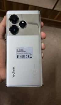 ريلمي GT 6 • مكفول • شاحن ١٢٠ واط