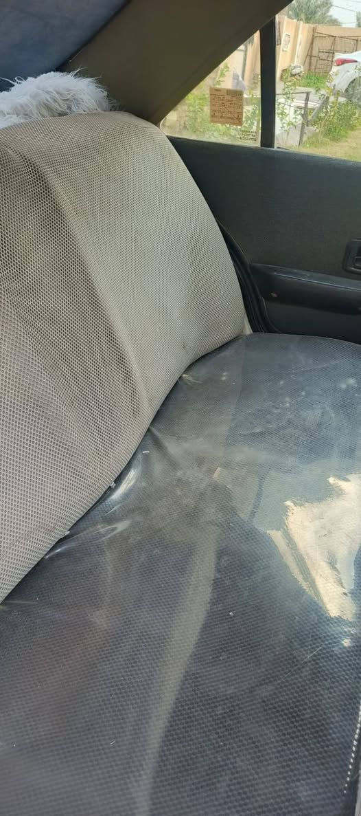 السلام عليكم بيجو بارص مديل ١١كير مكينه حداده جاهزه رقم نكليزي بغداد هزه جديده دواخل جديده تبريد شغال عارضه ب٤٥ وبيه مجال كلش بسيط ***********
