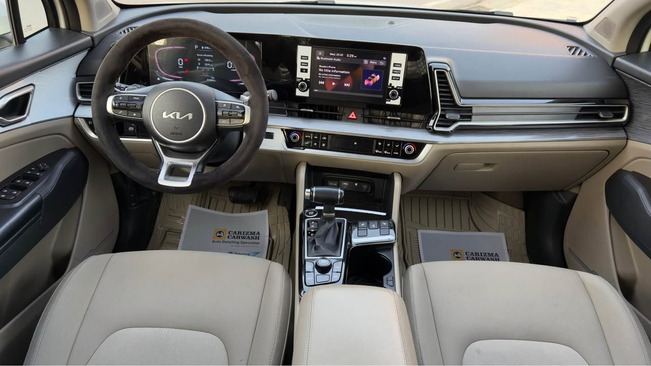 Kia Sportage 2023
فوول مواصفات عدا بانوراما 
بصمة
شغال
صندوق كهربائي
رادار مراية 
كشنات كهربائي + تتفة
سكان هيتر
ئوتو هولد
٤: مود يكو - نورمال - سبورت - سمارت
كير سكان
بريك بصمة
كاميرا 
حساس خلفي- امامي
شاشة كبيرة 
كيج إليكتروني 
ويل:١٩ انج
***********
***********
*********** أربيل, العراق
