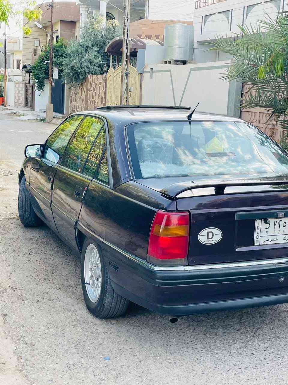 السلام  عليكم  🌹 موديل 1992

1..متاح سياره اوميكا  ...2 حجم محرك 26 يعني 🚀🚀
3....سياره جديده 🌹
4....كير محرك بشرط شلعه فوللل 🛫🛫
5....كهربئيات كلهن بشرطط
6.... جام امامي كهرباء وسقف سلايت كلهن شرط
7.... تبريددد ثلججج 🥶 
8....رقم كركوك مشروع وطني لحد 2027 👍
9.... مكاني كركوك 👍
10..... سعر خاص او اتصال 📞📞 *********** ❤️
